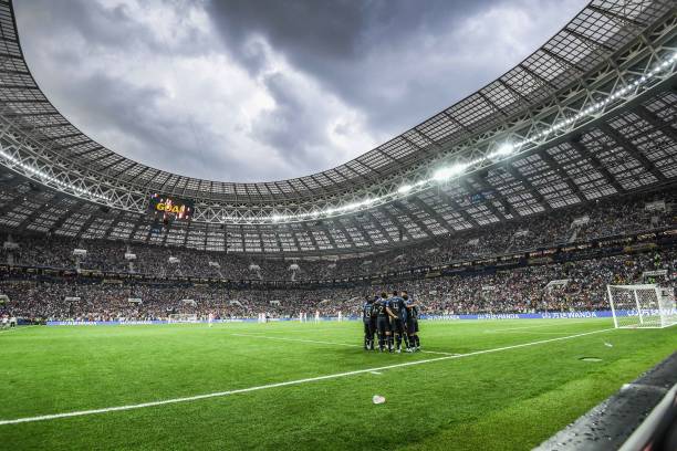 山队得以凭 山队得以凭