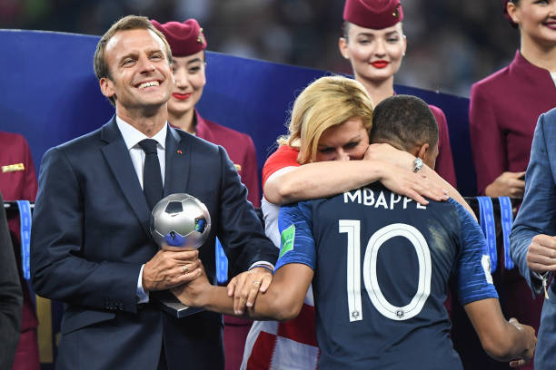 对法国队中 对法国队中