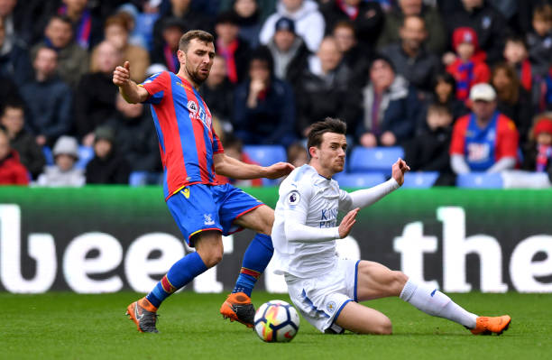 代足球中不 代足球中不